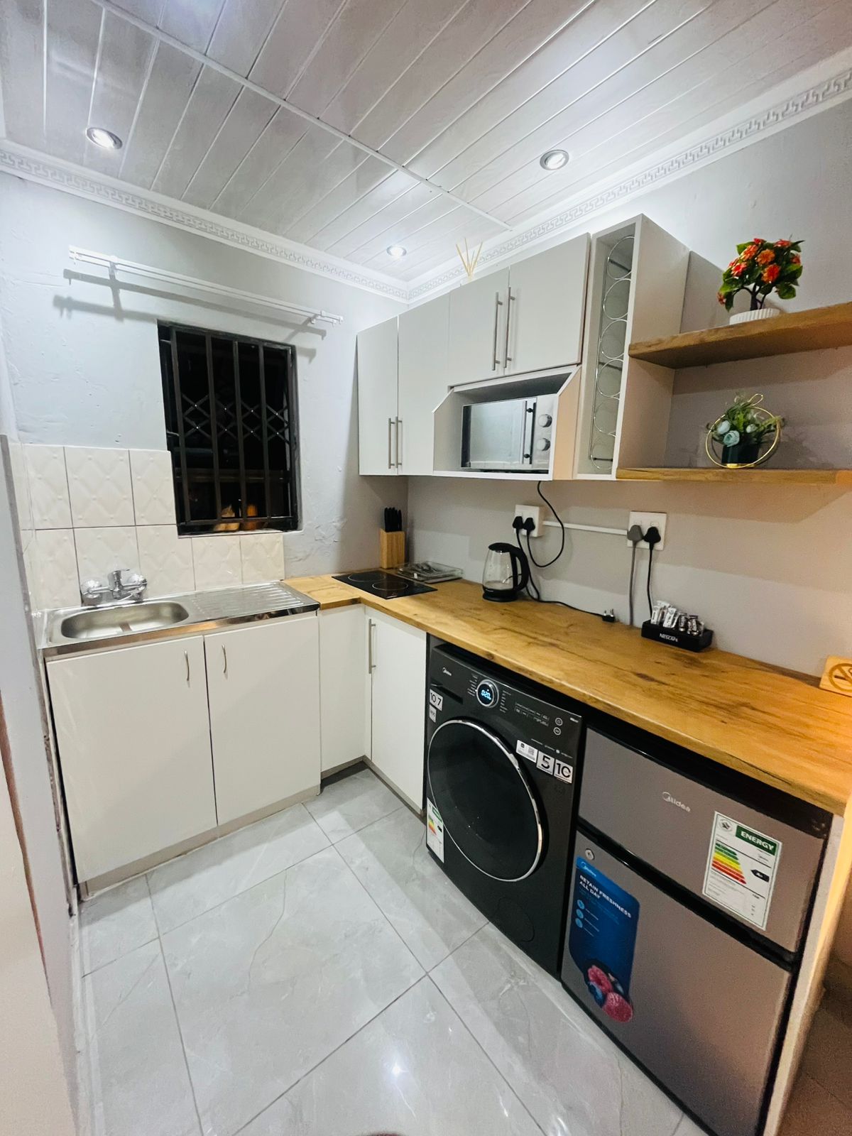 Standard Room - Kitchenette